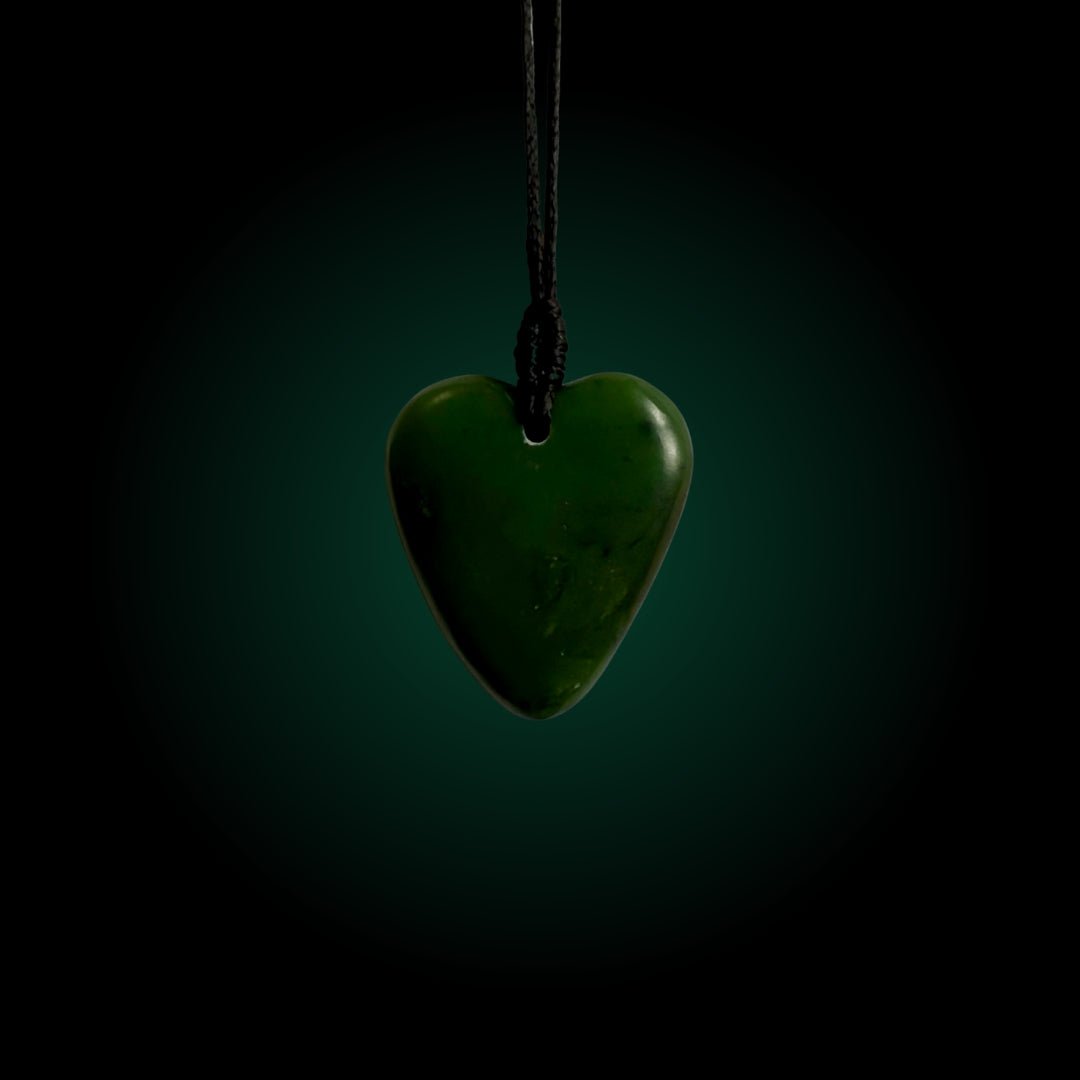 Heart - Small - Hapopo Pounamu - RIVERSTONE CARVING