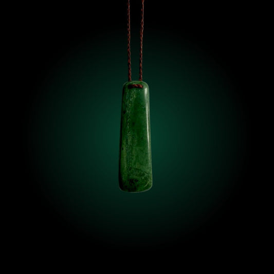 Toki - Medium - Inanga Pounamu - RIVERSTONE CARVING