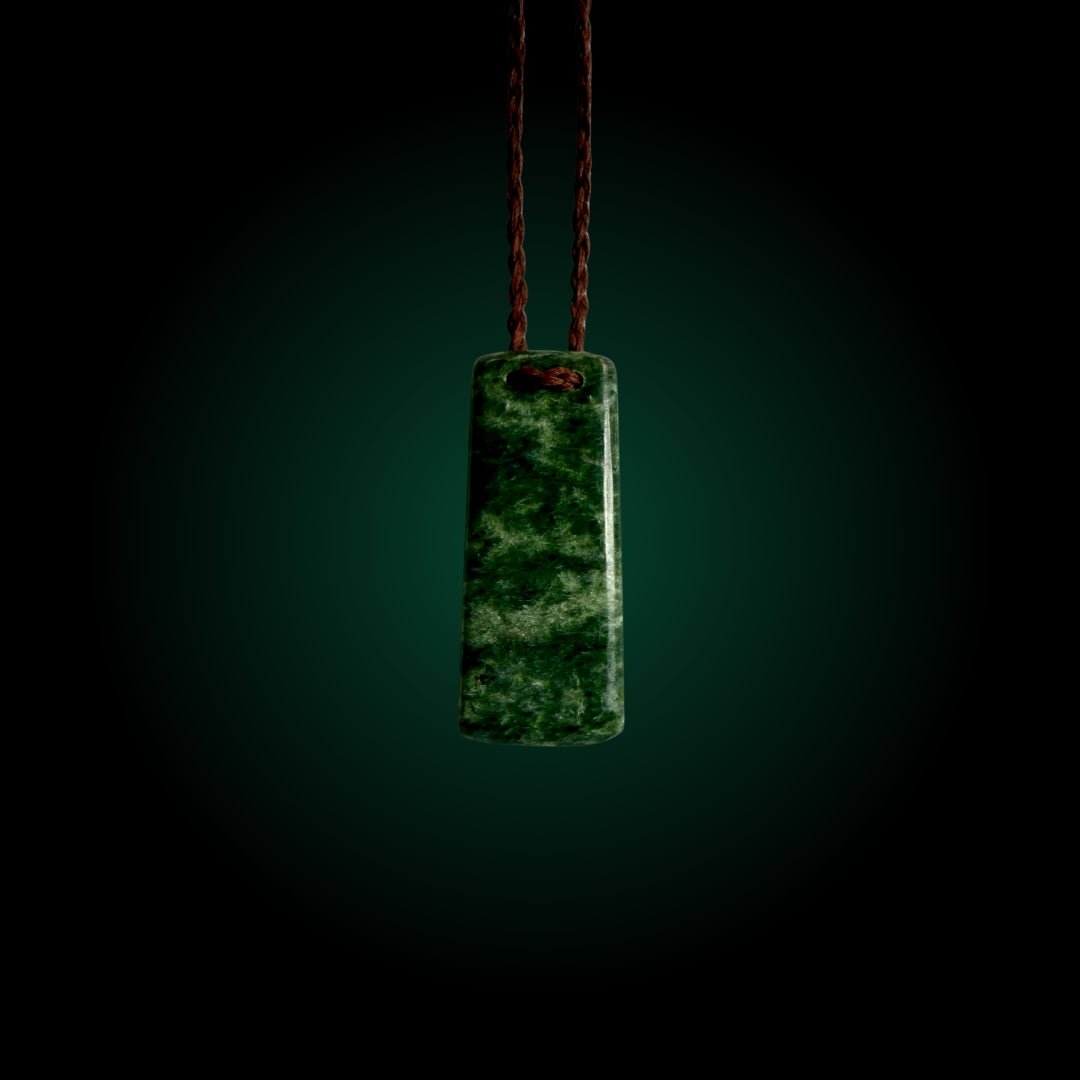 Toki - Small - Auhunga Pounamu - RIVERSTONE CARVING